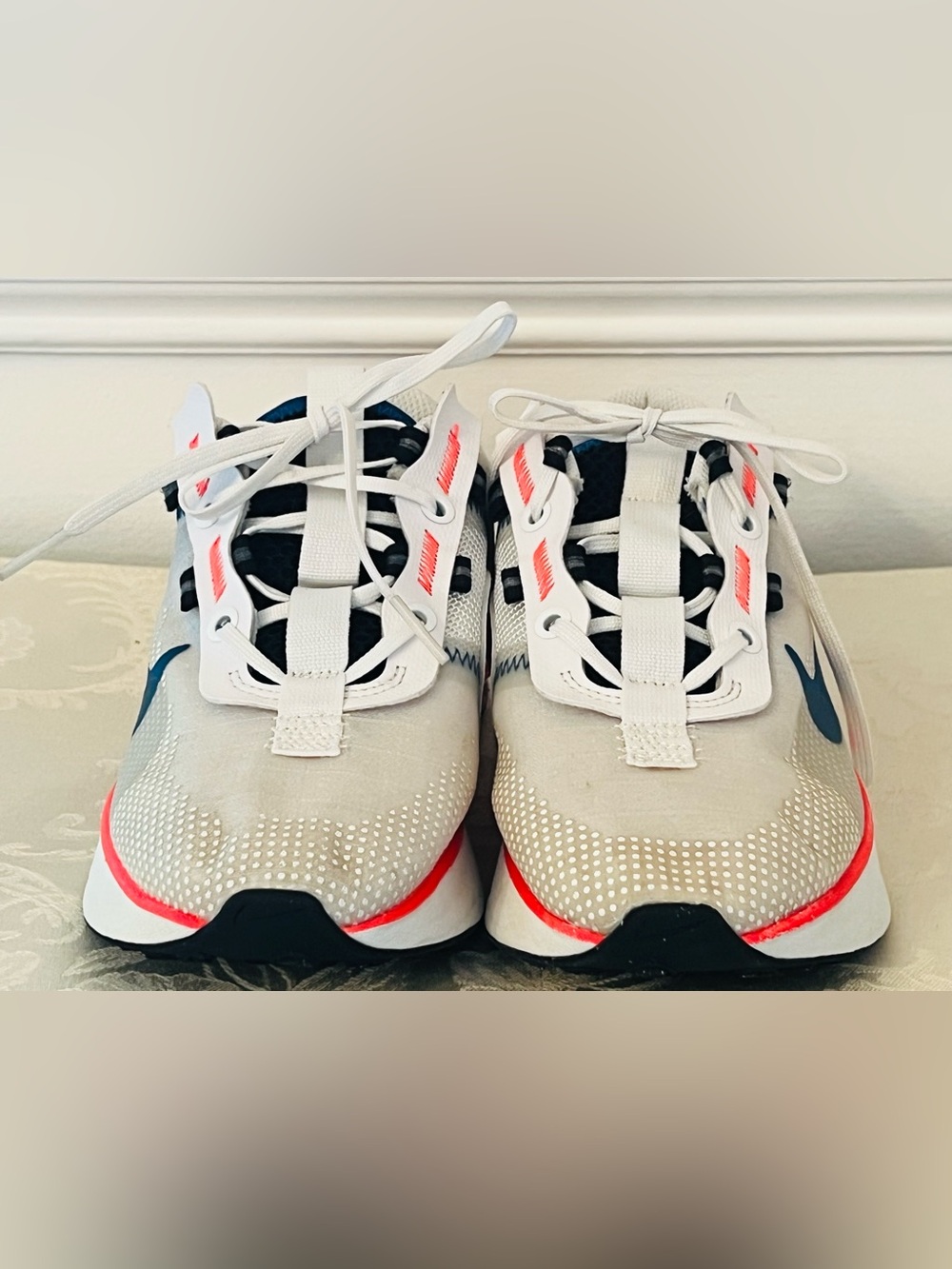 NIKE AIR MAX 2021 KIDS/YOUTH SHOES [SIZE 4Y/WOMEN 5.5] SUMMIT WHITE [DA3119-101] - Picture 4 of 15